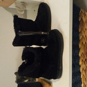 Girls boots